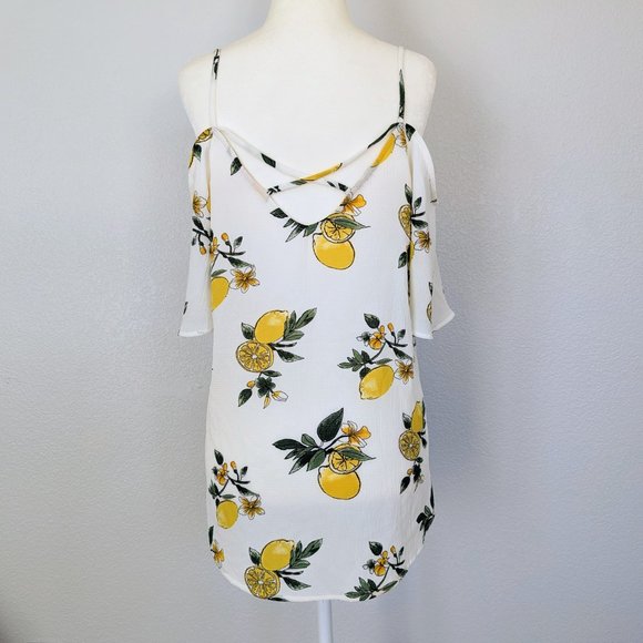 Off the shoulder lemon print top - Picture 3 of 5